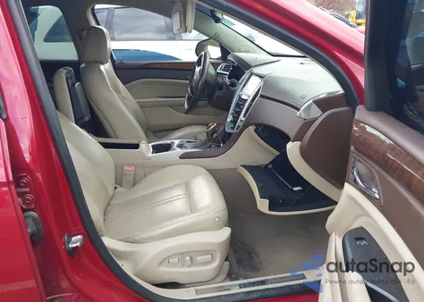 2014 Cadillac Srx Luxury Collection z USA, uszkodzony, nr VIN 3GYFNBE36ES650892